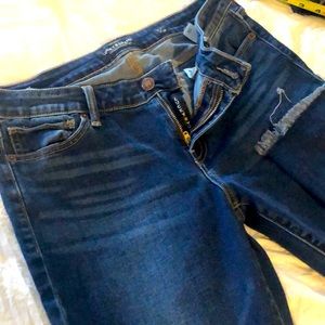 Lucky brand cropped size 6/28